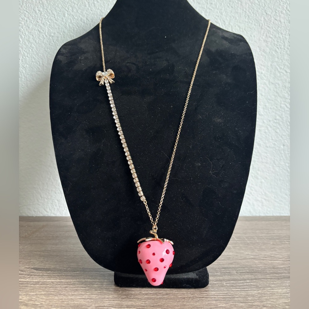 Betsey Johnson Pink Strawberry Pendant Necklace. EUC- worn once